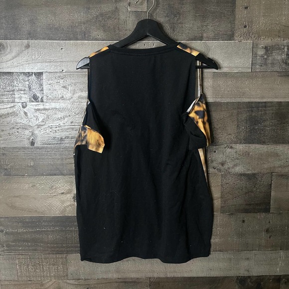 SOLD Adidas Originals Leopard Shirt Large - Picture 3 of 3